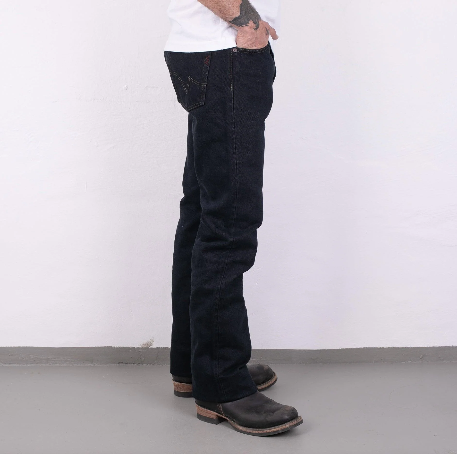 IH-634S-B - 21oz Selvedge Denim Straight Cut Jeans - Indigo Overdyed Black - Image 3