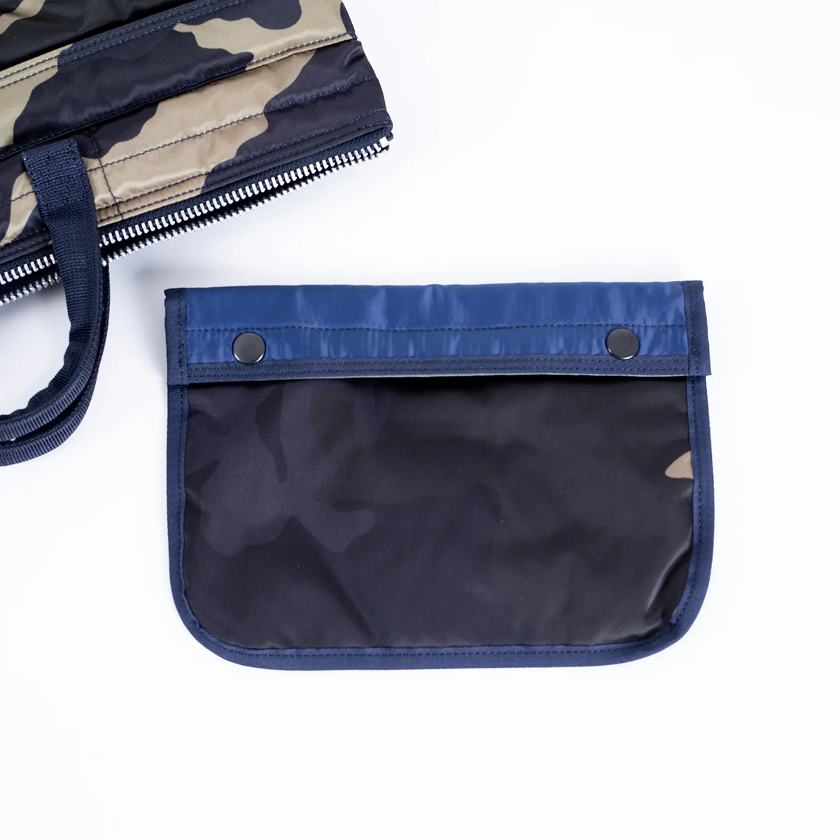 PO-COUNTER-HELMET-BAG-CAM - Porter-Yoshida & Co. COUNTER SHADE HELMET BAG - Woodland Khaki - Image 6